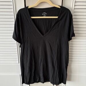 J. Crew Black Short Sleeve V-Neck Tee